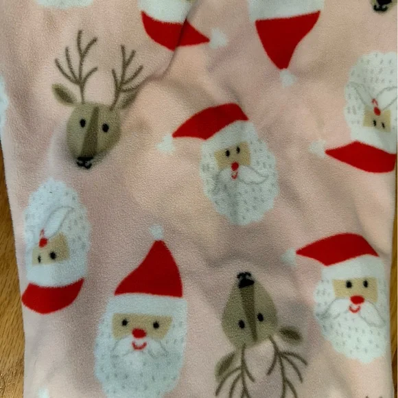 Santa reindeer, fleece nightgown. Carter’s size 6-7. Excellent condition - Picture 2 of 2